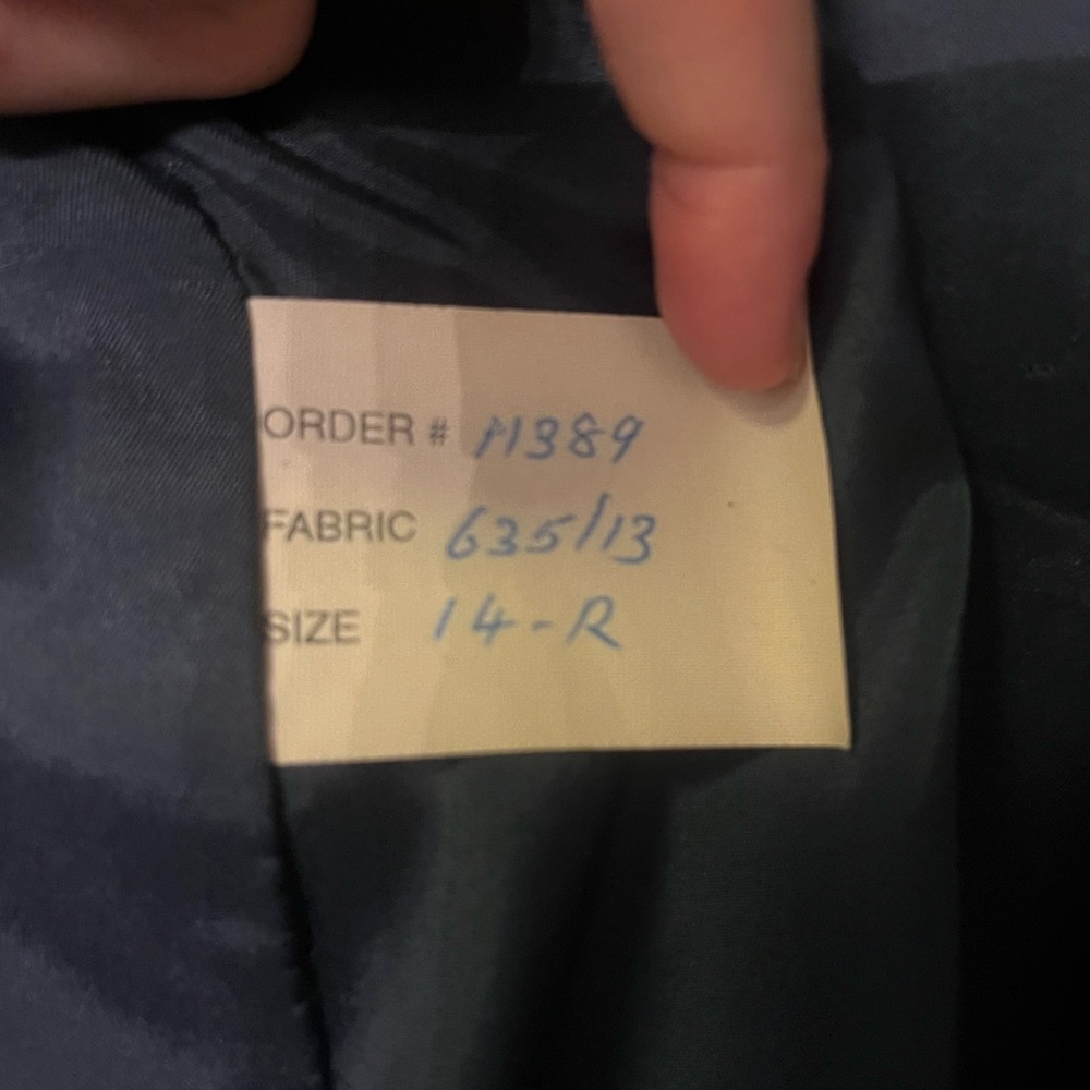 Show jacket - Picture 4 of 5